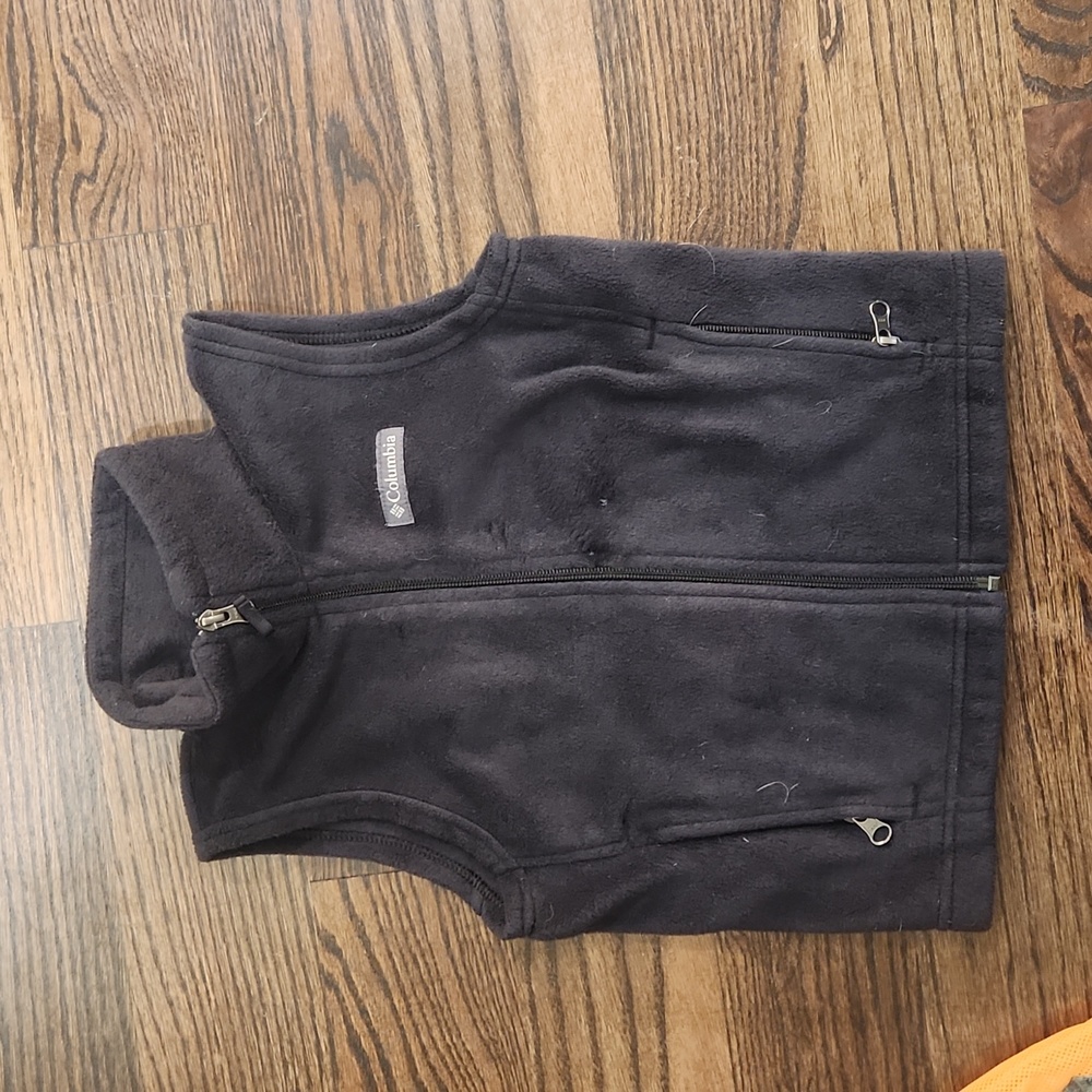 Columbia boys  fleece vest size XXS